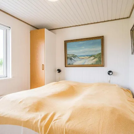Henne Cxiii Henne Strand