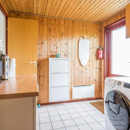 Henne Cxiii Holiday home *
